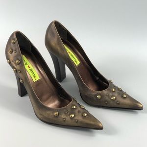 Penny loves Kenny Bewilder Women’s Studded Heels Size 7M